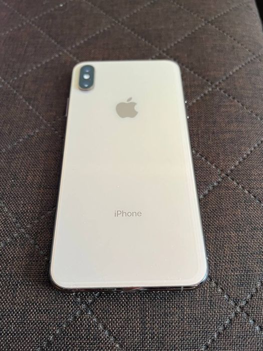 iPhone XS 256GB — елегантність у твоїх руках