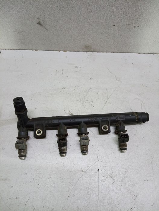 Listwa wtryskowa fiat Punto 2 1.2b