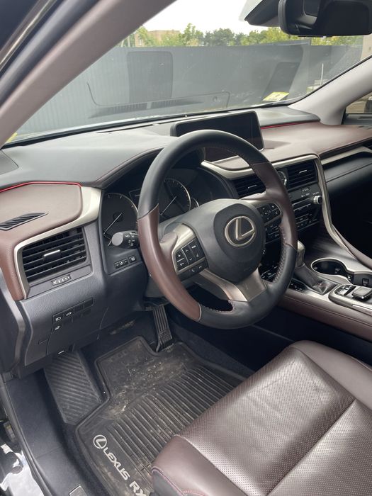 Lexus RX350L 3.5 бензин 7 місць як нова машина 2019