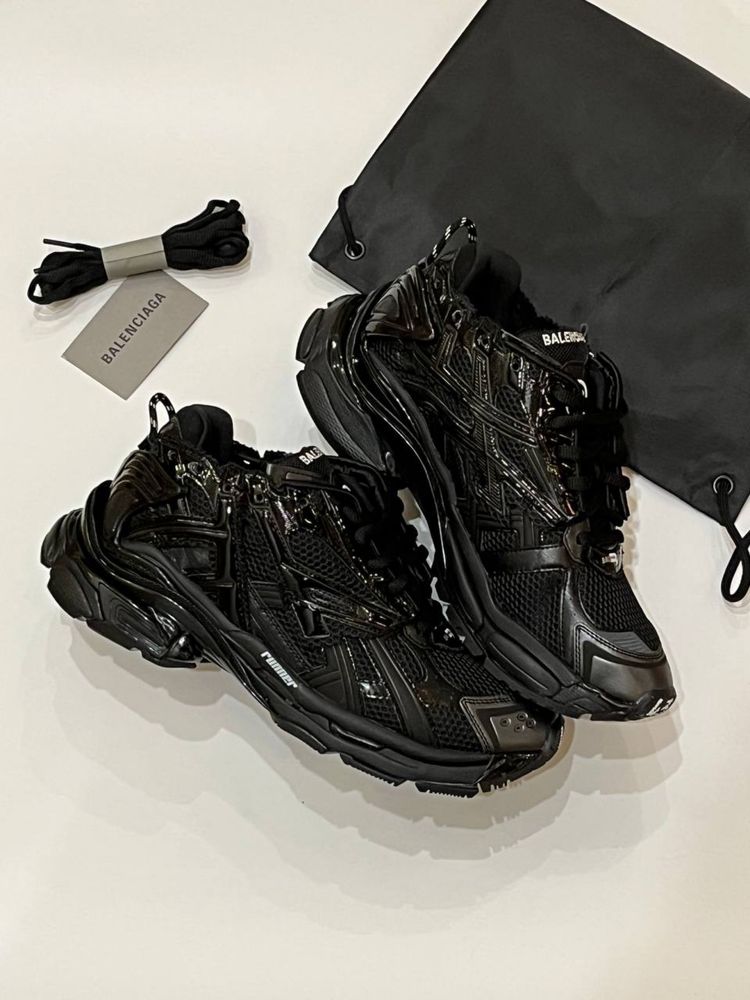Balenciaga Runner