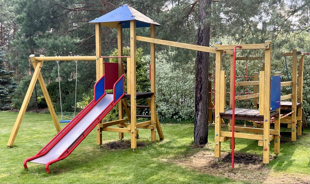 Plac zabaw z wieżą, zjeżdżalnią, hustawką - solidny jak nowy!