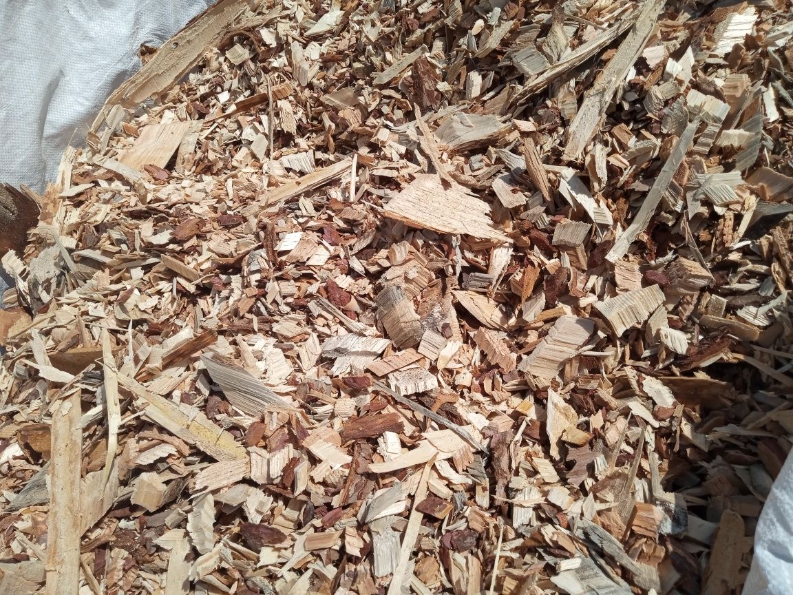Zrebka ozdobna lub  do palenia.