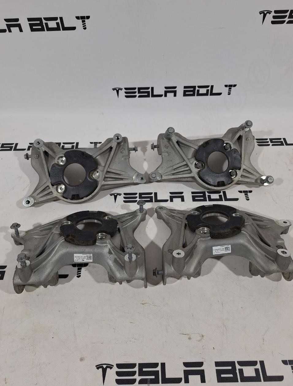 Кріплення амортизатора Tesla Model 3 2018.Оригінальні запчастини тесла