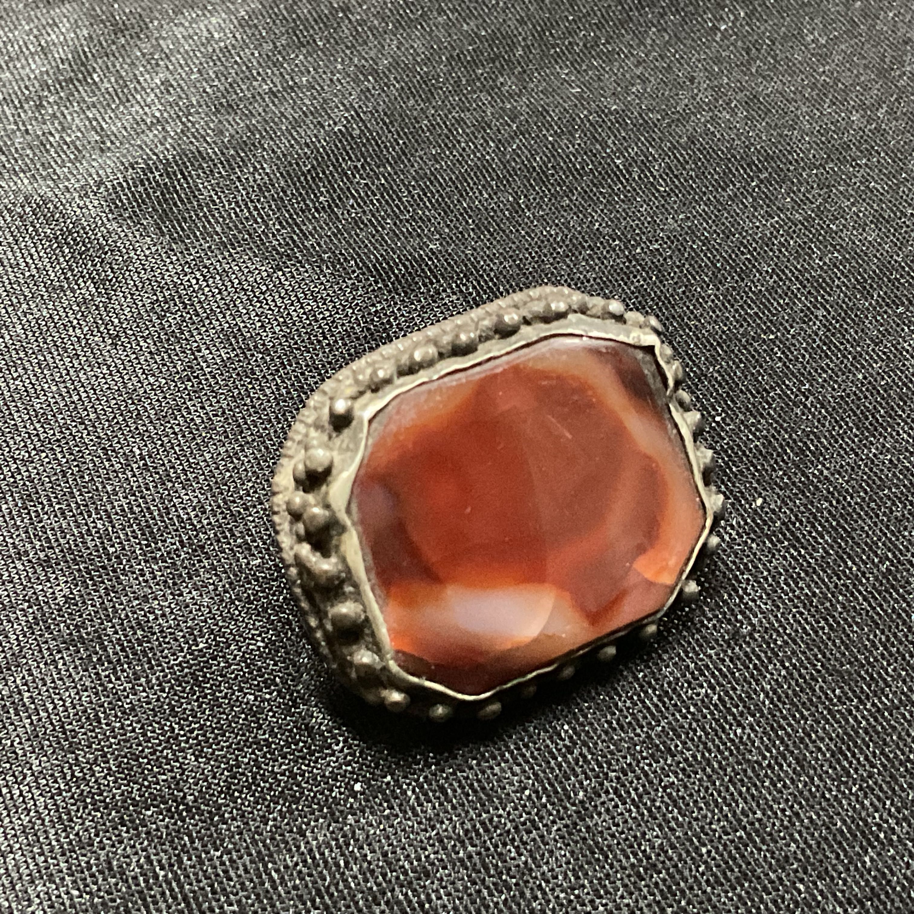 Anel peça vintage ,peça com 3,5 cm discrição abaixo