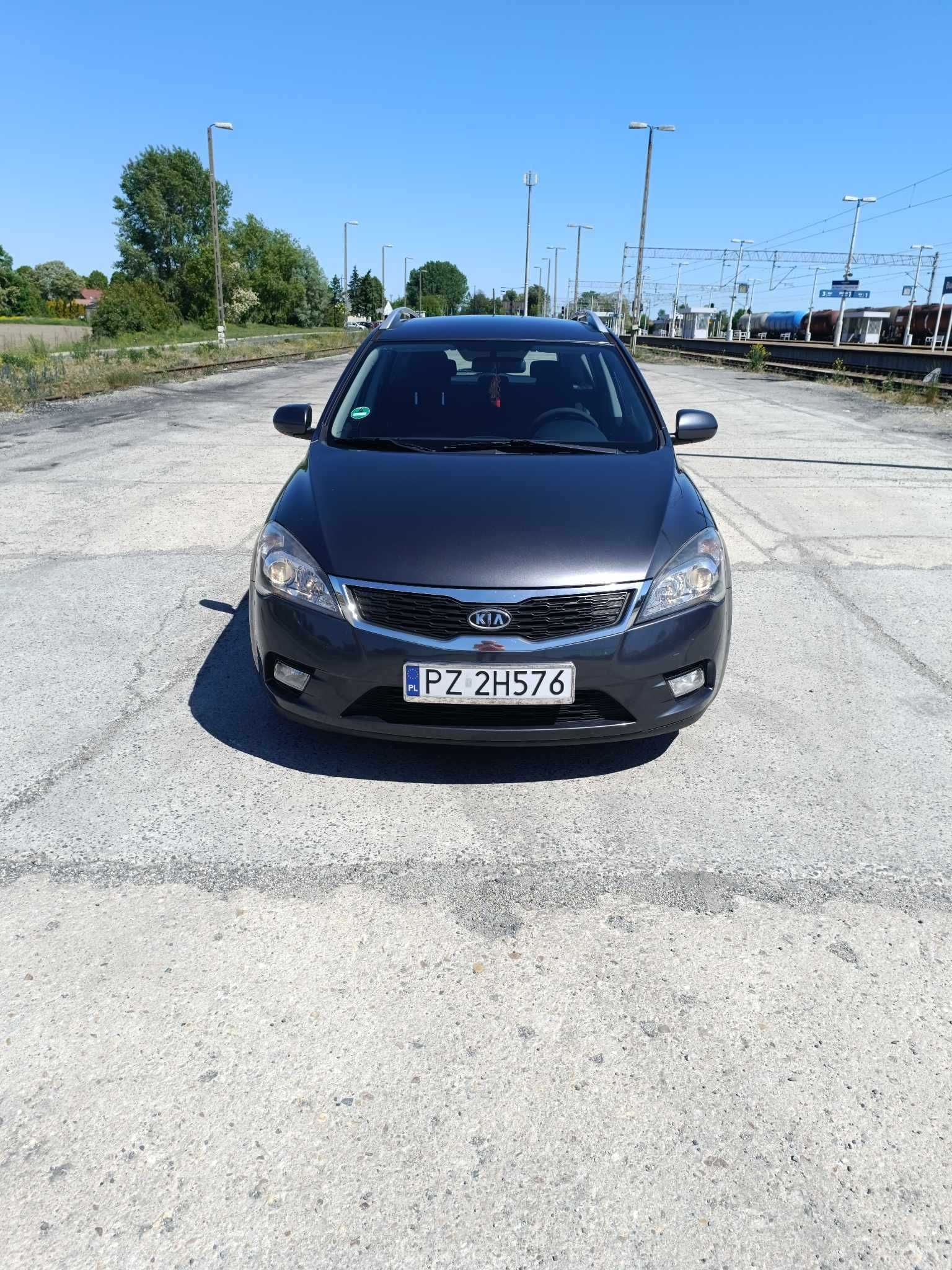 Kia cee'd 2009r. 1.4 benzyna