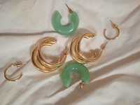 Сережки золотисті круглі трендові зелені сріблясті смолабіжутерія