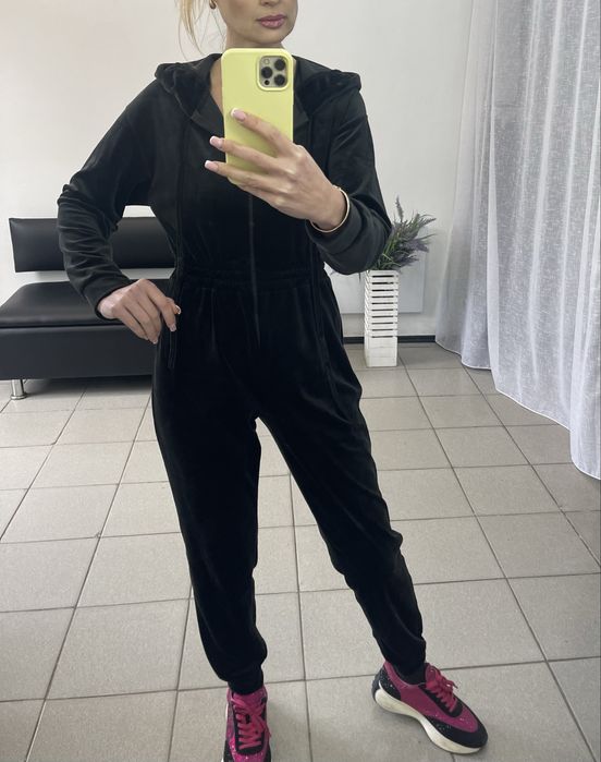 Комбінезон велюровий