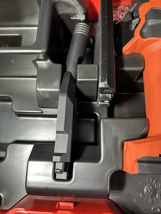 Акумуляторний безщітковий лобзик Hilti SJT 6 22 Nuron Хілті