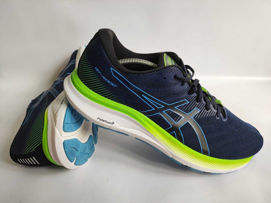 2- Asics GT 4000  3 - Buty do biegania r. 46,5