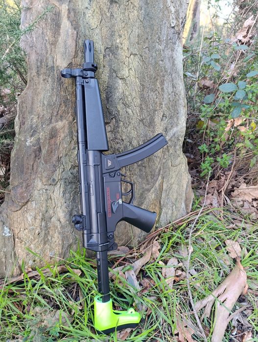 Vendo MP5 Airsoft como NOVA