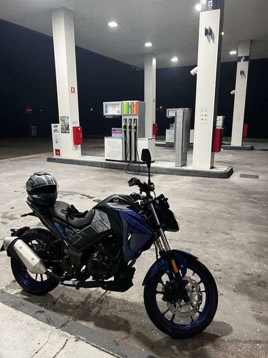 Vendo mota Sym 125 cc com ABS