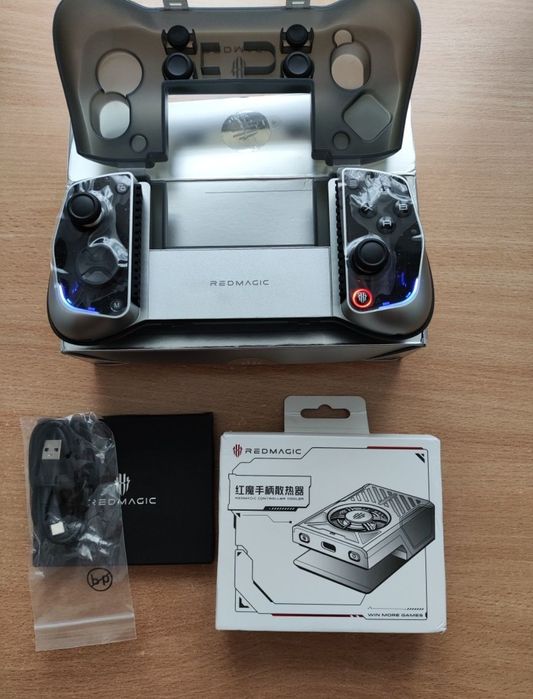 Геймпад Redmagic Shadow Blade 3/ Куллер для Redmagic SB3/Gamesir X5