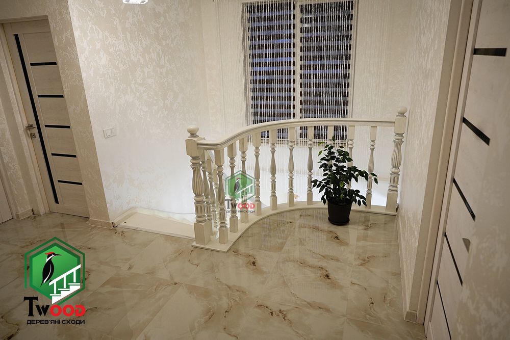 Білі сходи | Відкриті сходи | Сходи із підсвіткою | сходи TWood