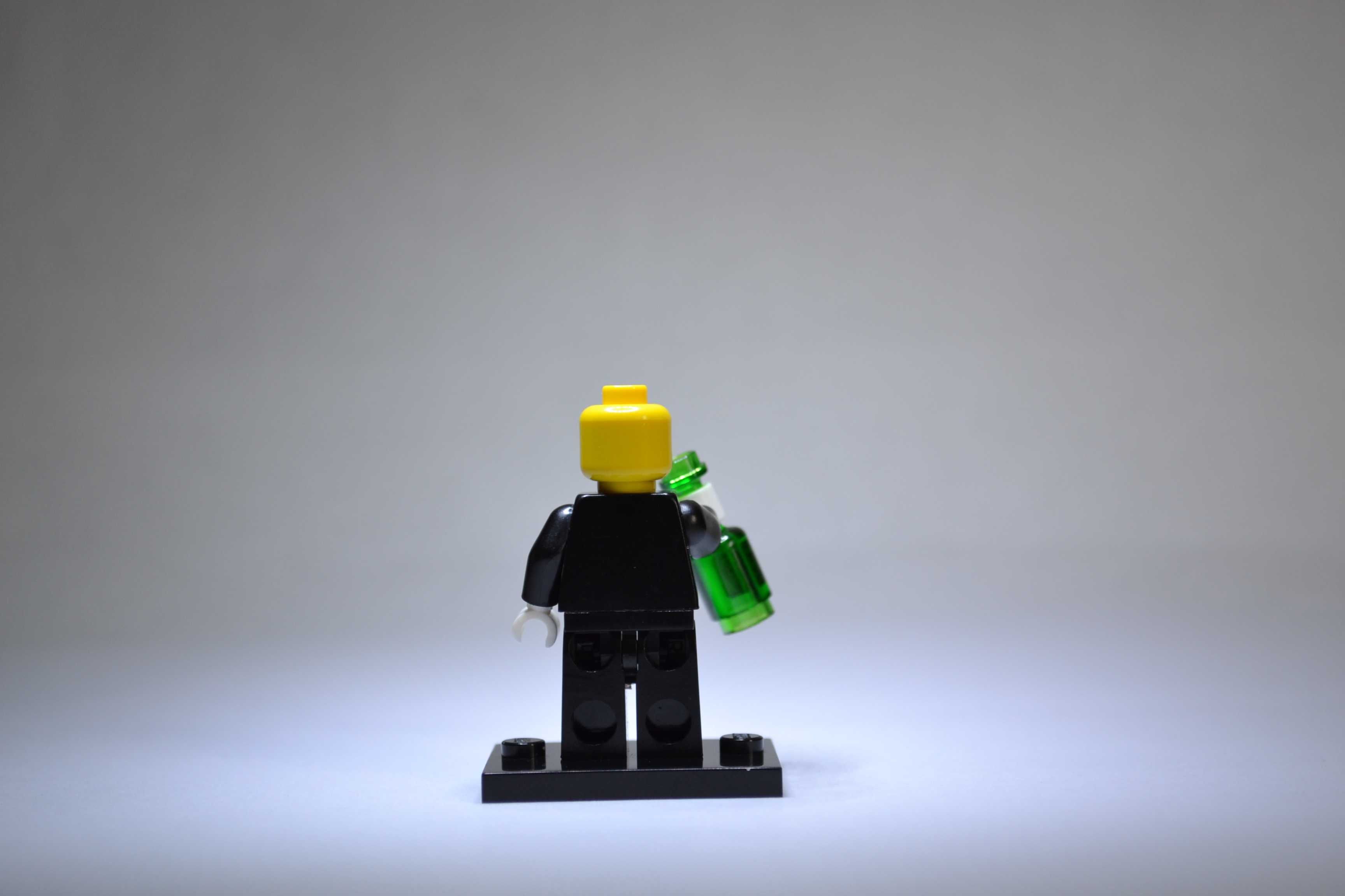 Minifigurka LEGO Seria 9 - Waiter