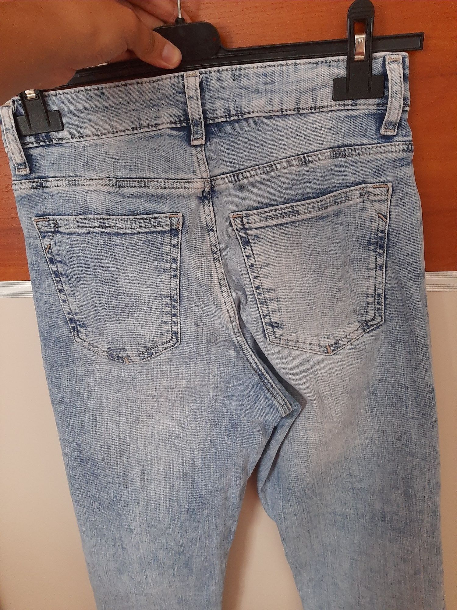 Jeansy rurki wysoki stan reserved xs