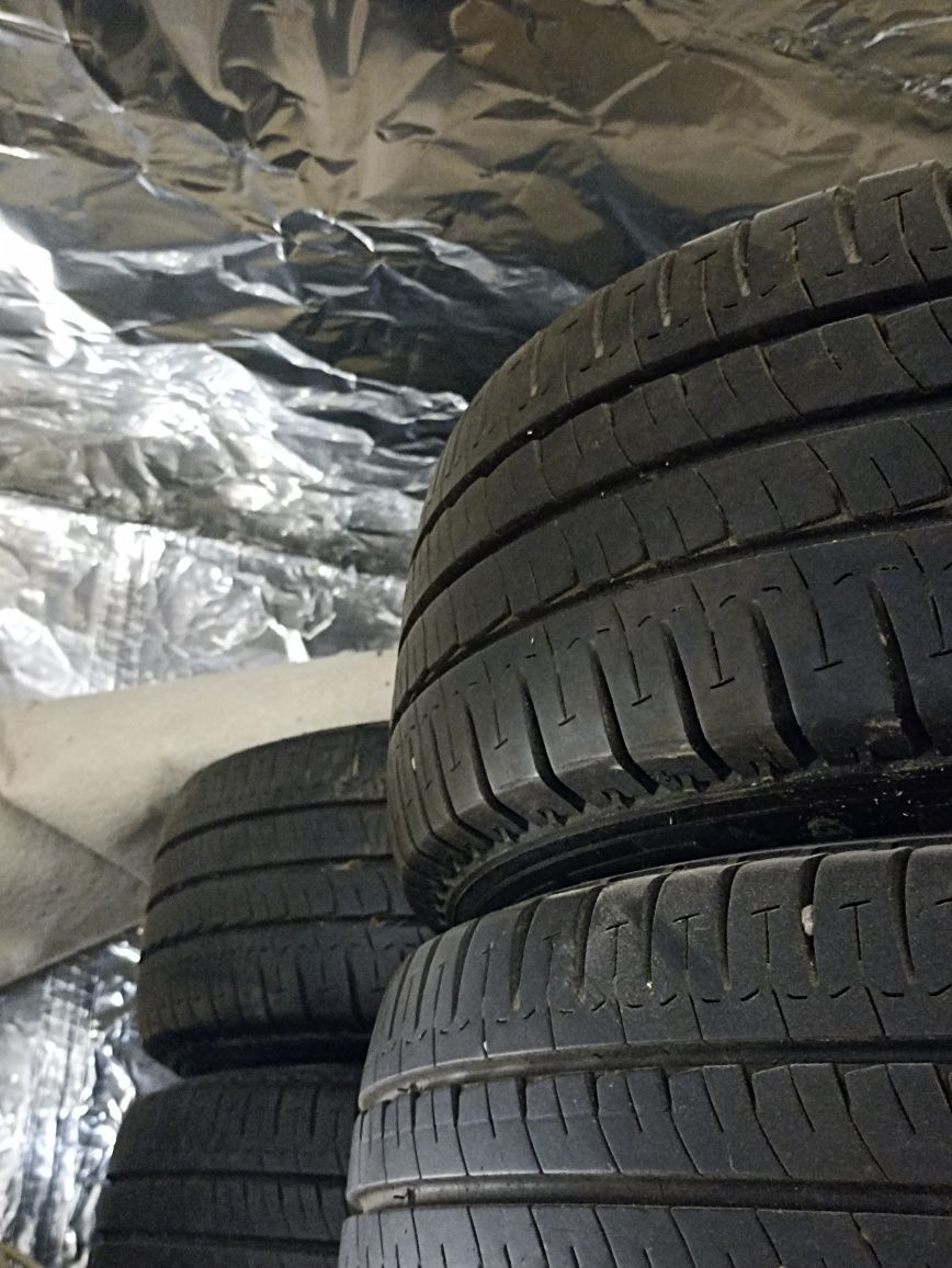 Шини Michelin 215 * 65 * 16 C