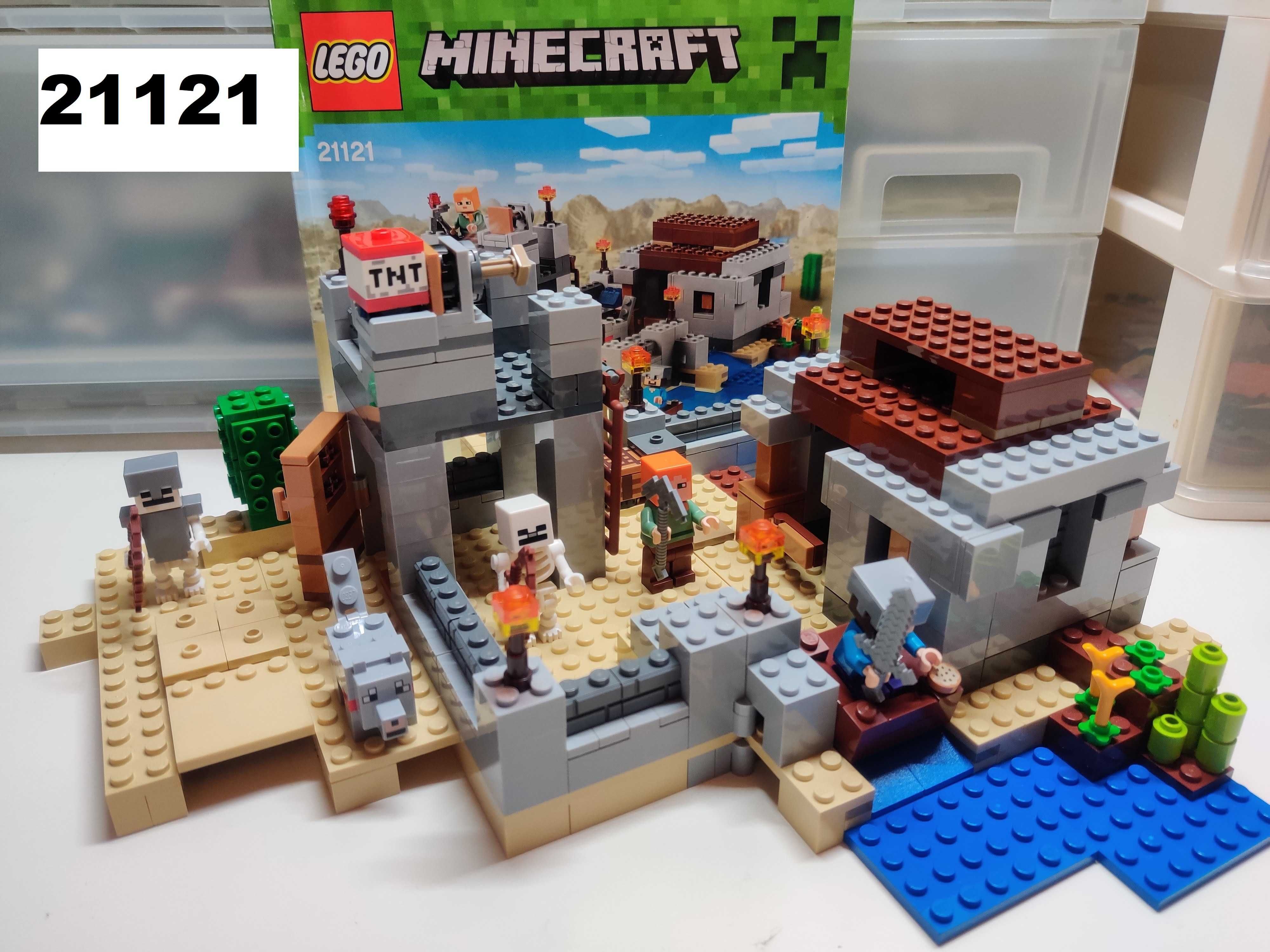 Lego Minecraft 21121; Lego Chima 70104; Lego World Racers 8896