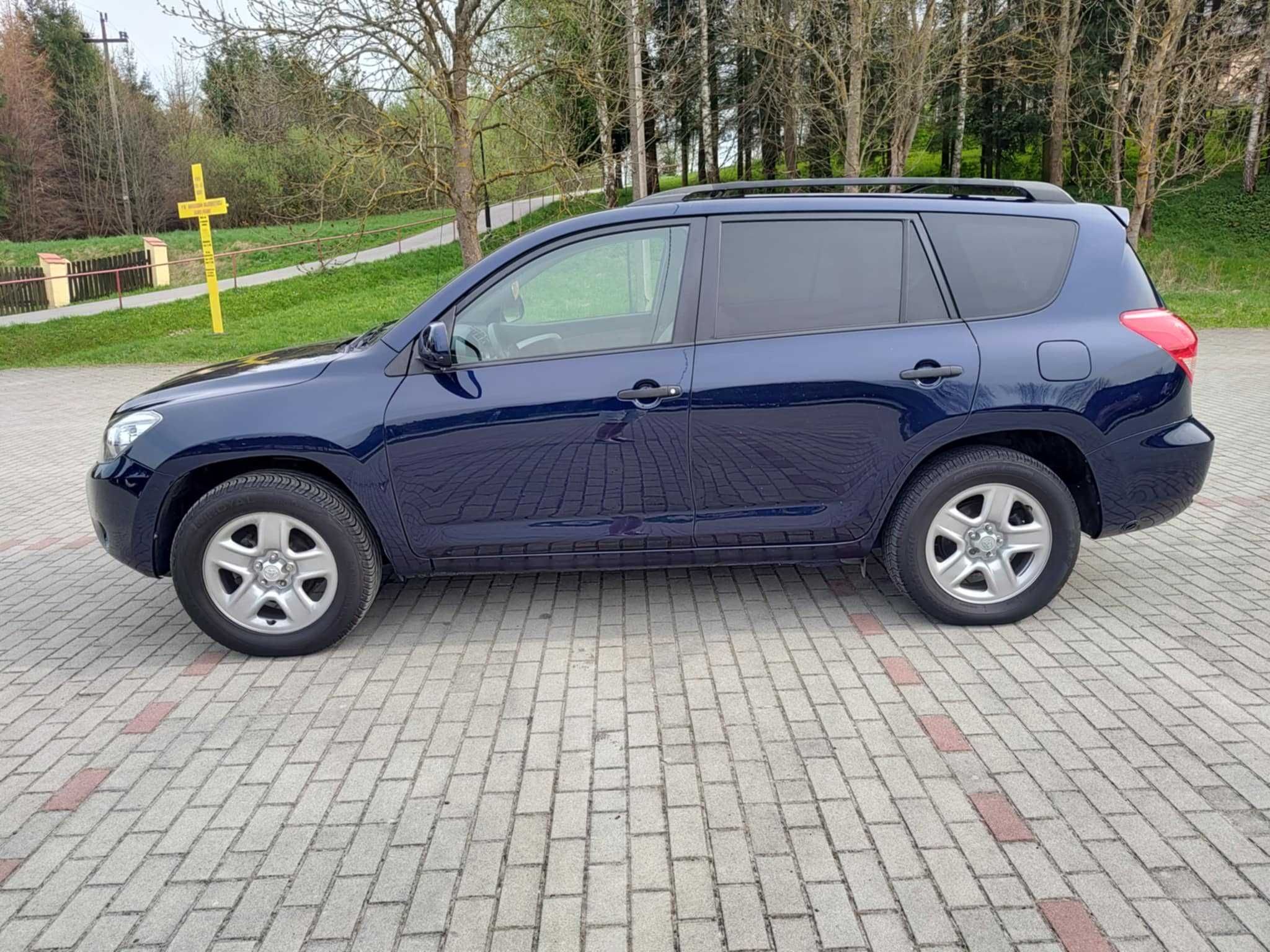 Toyota RAV 4 III gen.