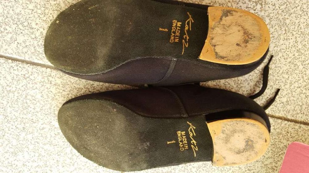 Sapatos de ballet ou dança para menino