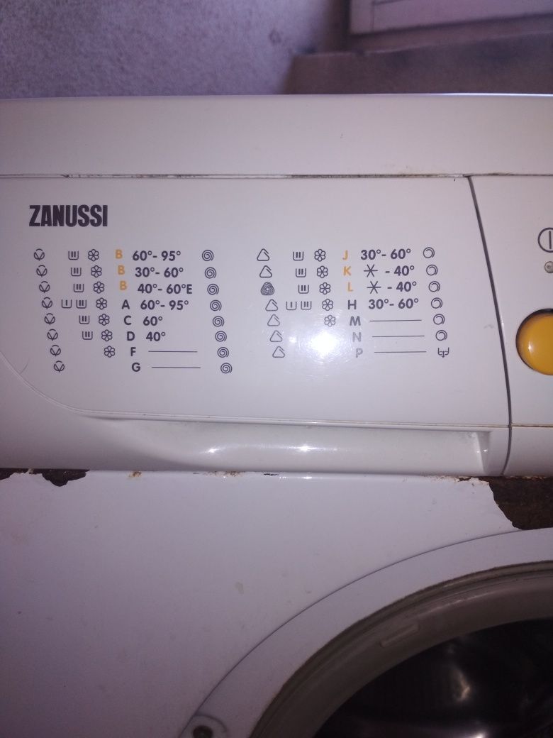 Машинка пральна ZANUSSI