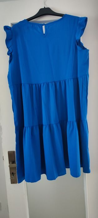 Vestido pelo joelho