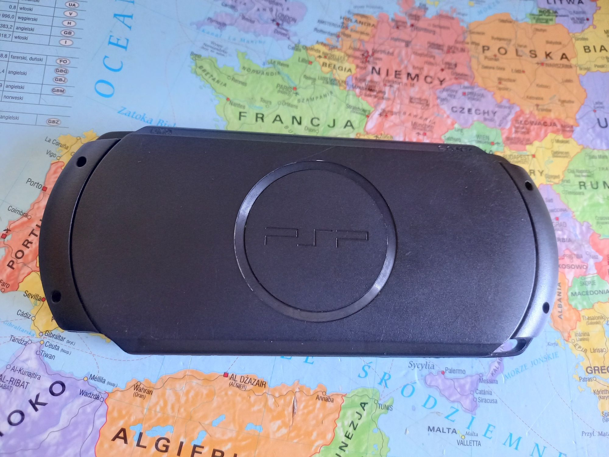 Konsola Sony psp Street E 1004 cb 4gb 20 gier