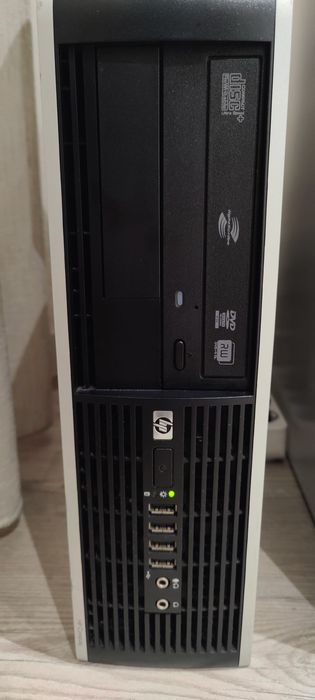 Computador torre desktop HP Compaq 8000 SFF