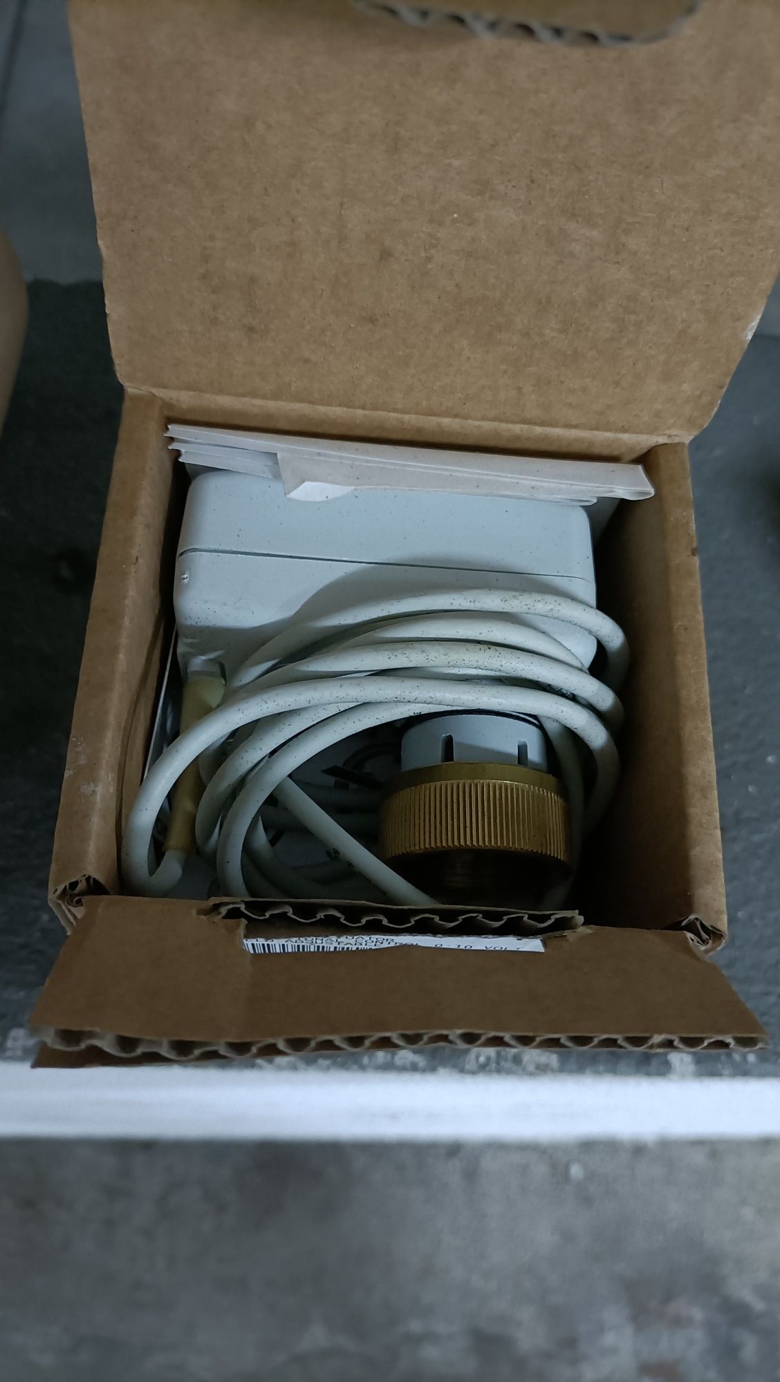 Comandos e placas de ar condicionado