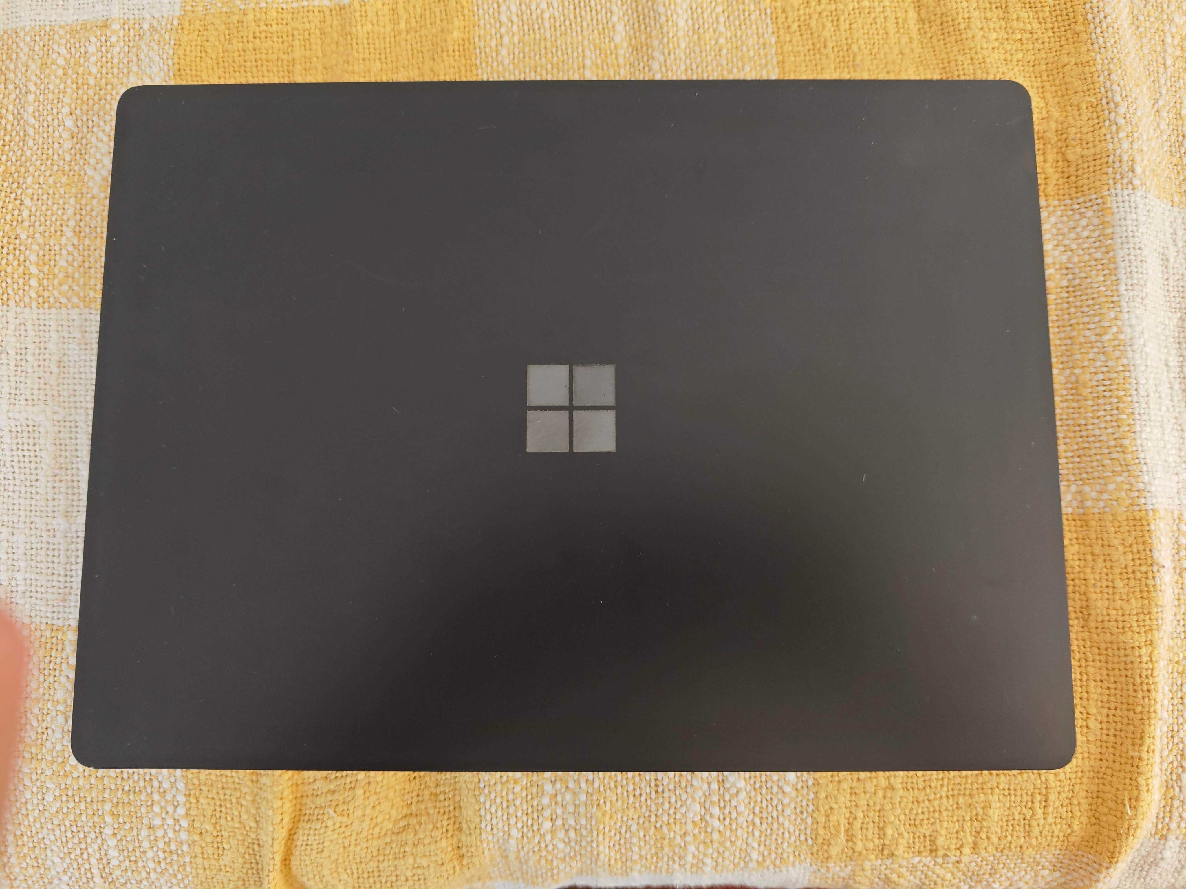 Microsoft Surface Laptop 4 - Core i5/16GB Ram/512GB SSD