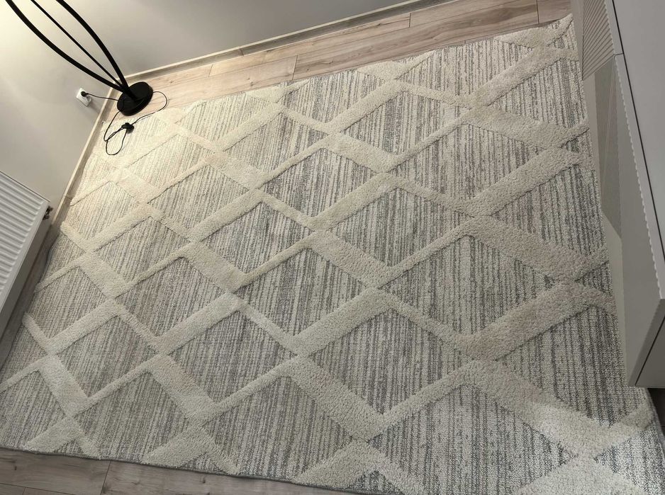 Okazja. Turecki dywan 200 x 290 cm za pół ceny.