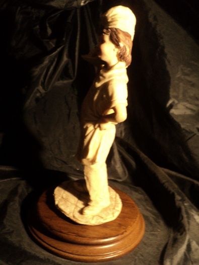 Статуэтка фарфоровая 30см из Франции антиквариат старина бисквит керам