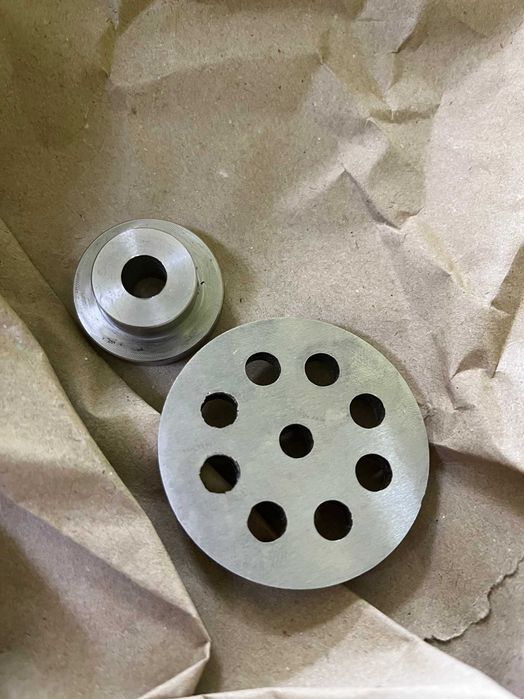 Токарні роботи. Металообробка.