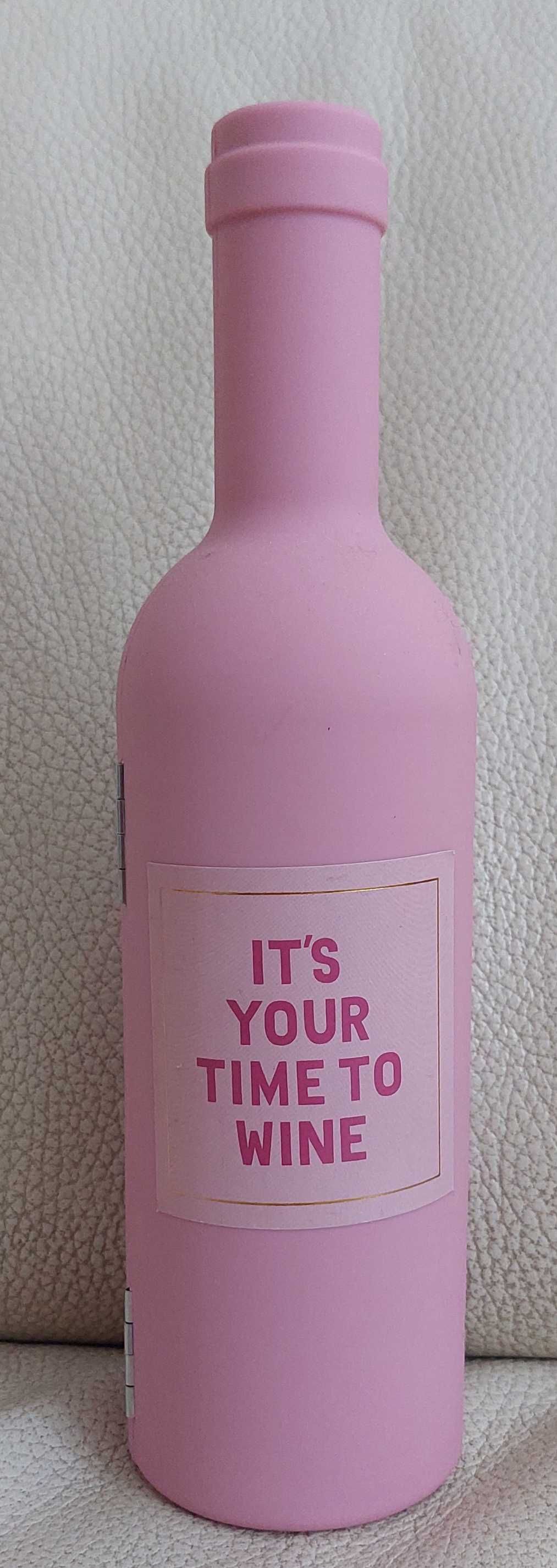 It's your time to wine; zestaw do wina, zmyślny gadżet