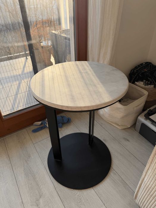 Stolik kawowy pomocniczy marmur