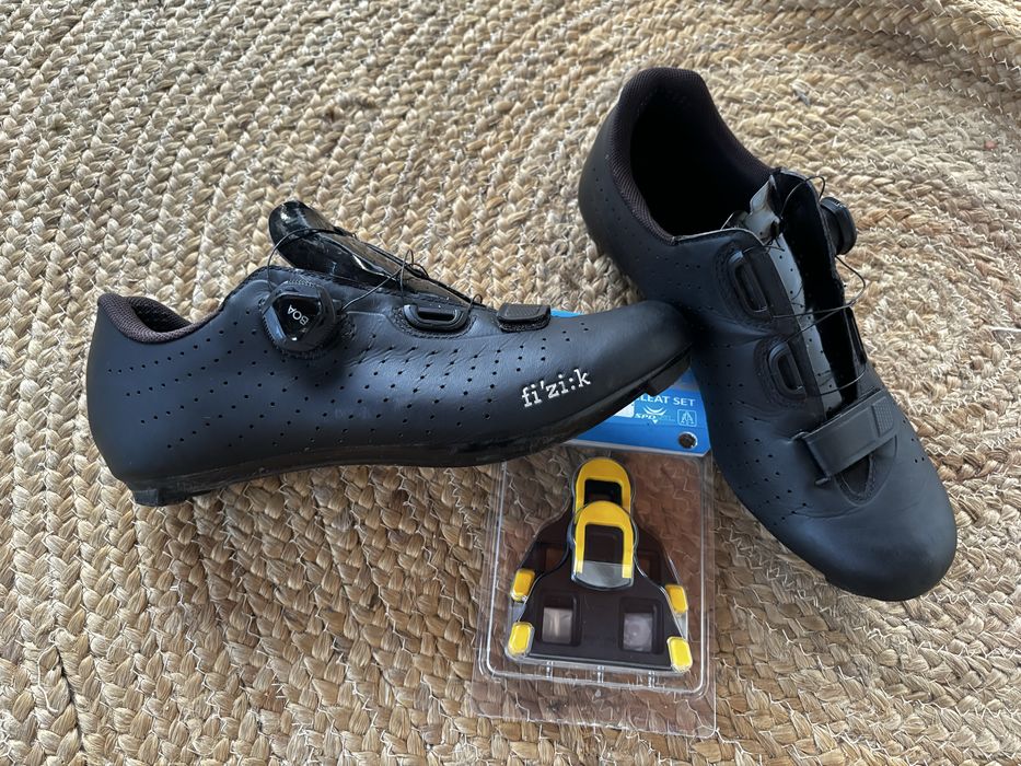 Sapatos de ciclismo estrada
