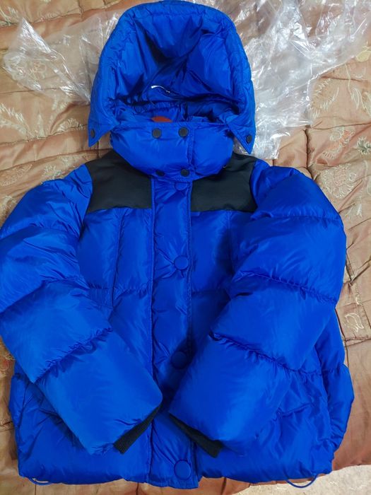 Пуховик Max Mara оригінал.