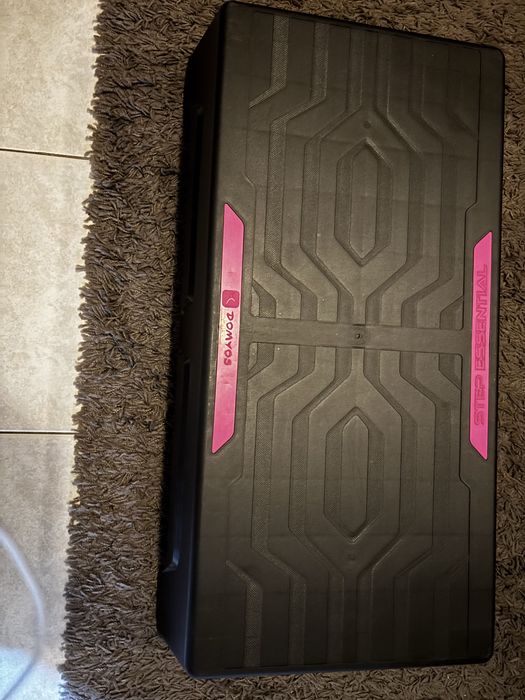 Prancha de step mais acessossorios flexoes e pernas