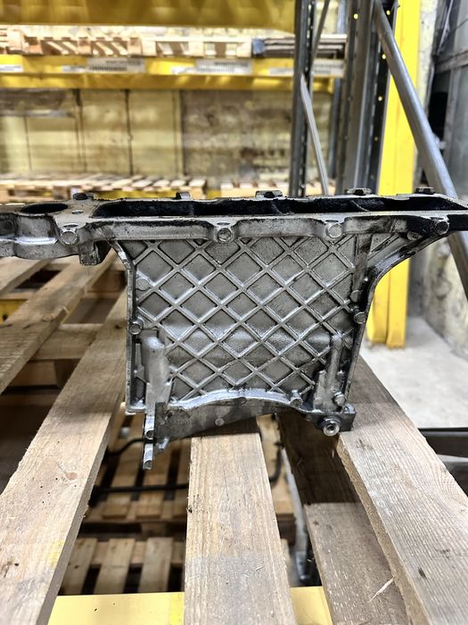 Коллектор впускной Skoda Superb Octavia Fabia