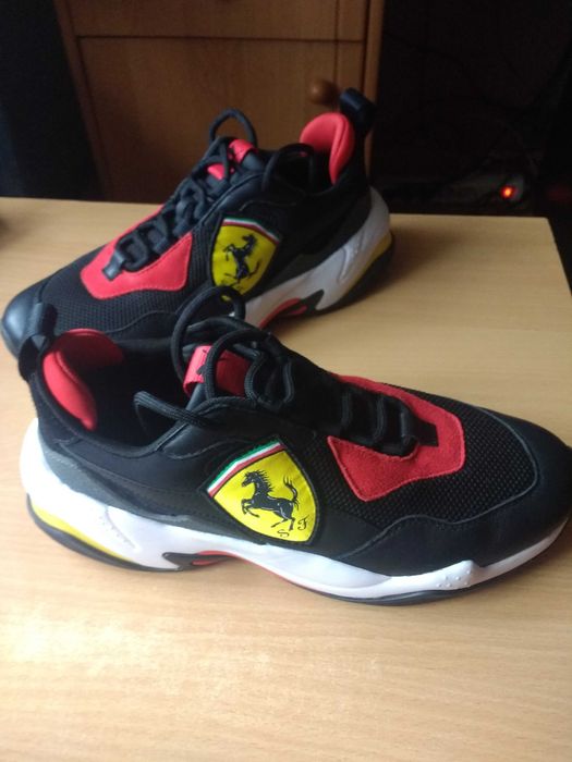 Nowe męskie buty Puma Ferrari roz.41