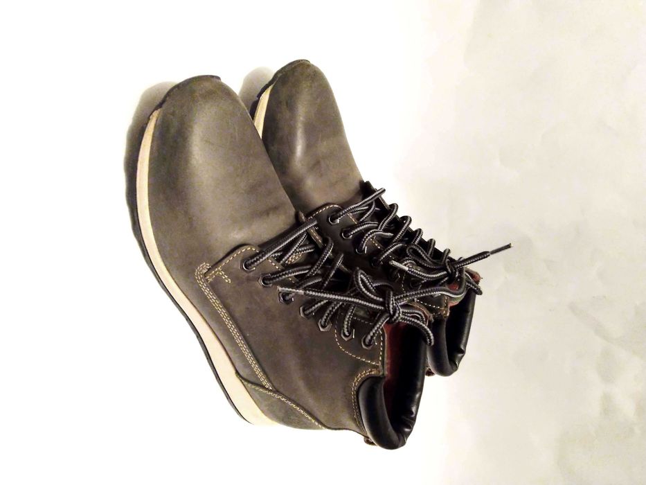 Чоловічі демісезонні нубукові черевики Docksteps р.42