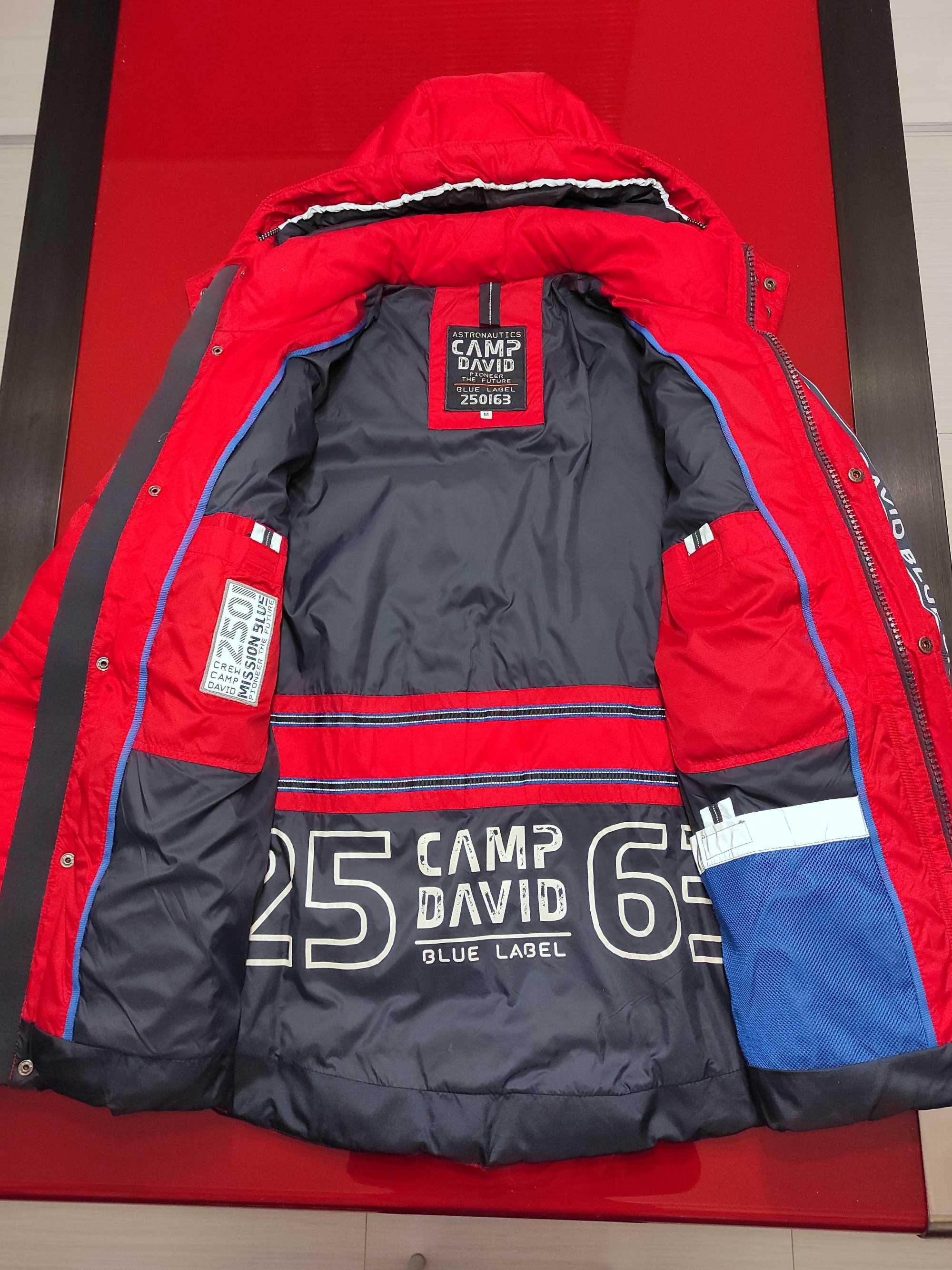 Зимова спортивна куртка CAMP DAVID