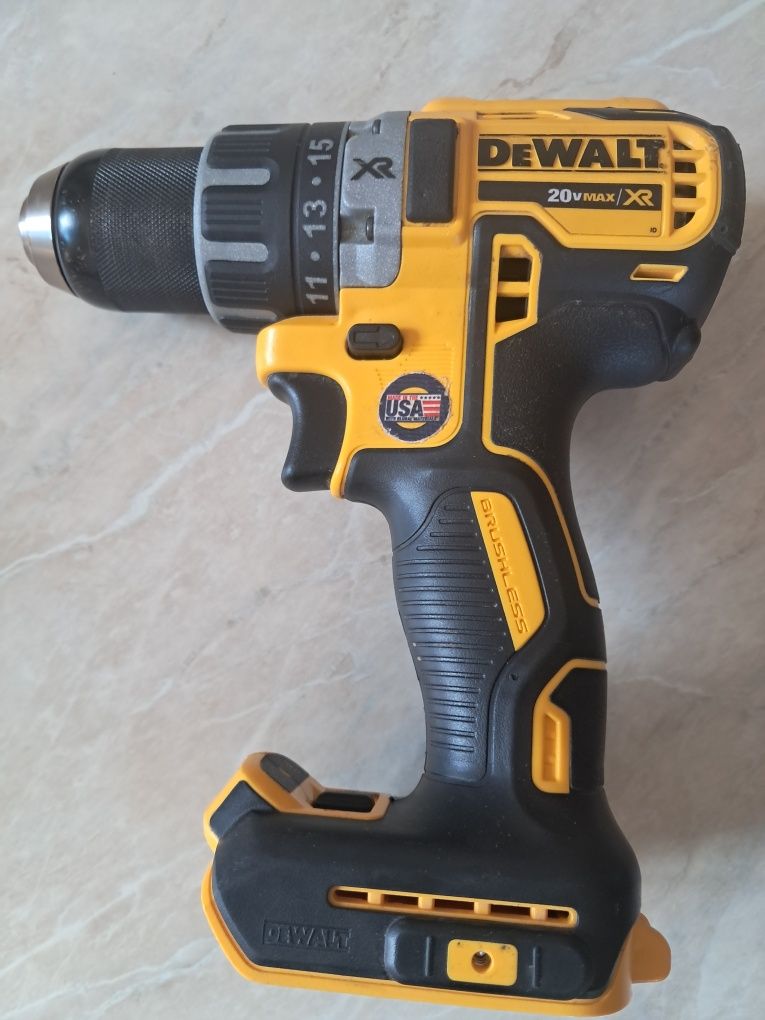 Продам бесщеточный шуруповёрт DeWALT DCD  791. Производство США.