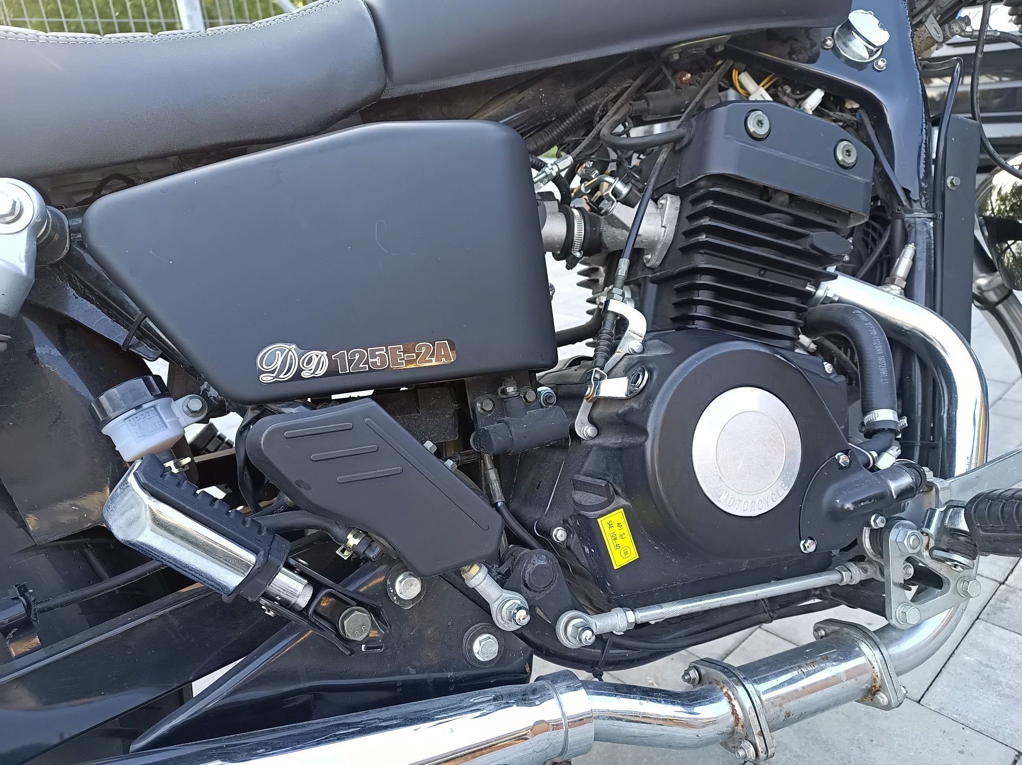 Junak m11 Cafe 125