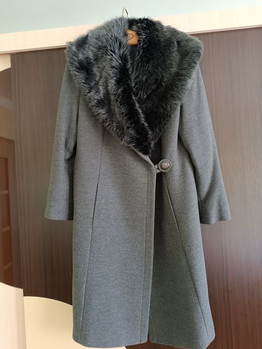 Płaszcz damski zimowy 46