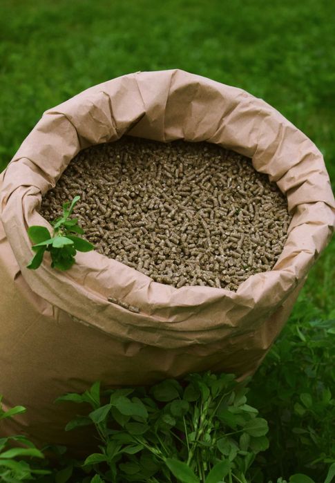 Збалансований комбікорм від виробника Gold Feed для кролів 25кг 10кг