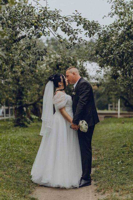 Вишневе Фотограф  сімейна весільна зйомка хрестини