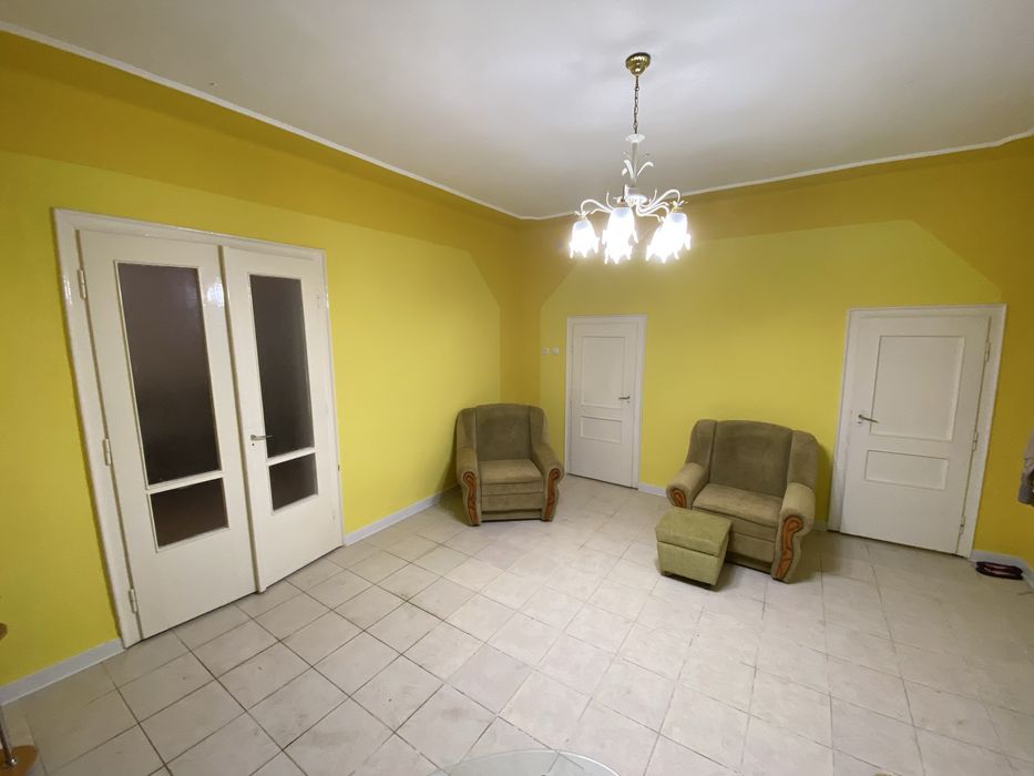 Продам будинок у передмісті Берегова