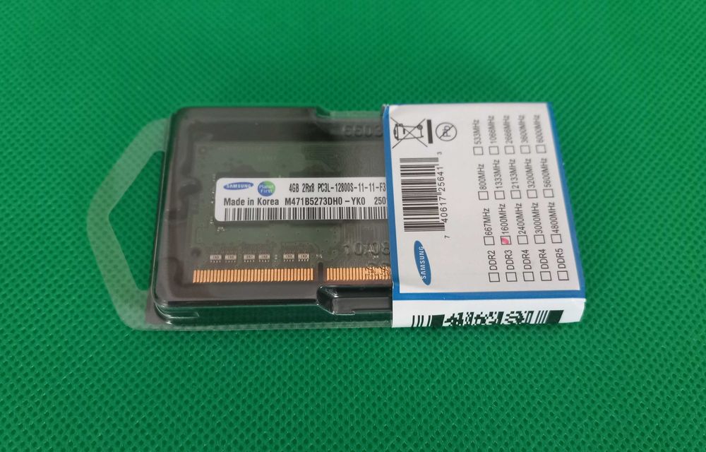 Memória RAM Samsung 4GB DDR3L 1600MHz SODIMM - Para portátil