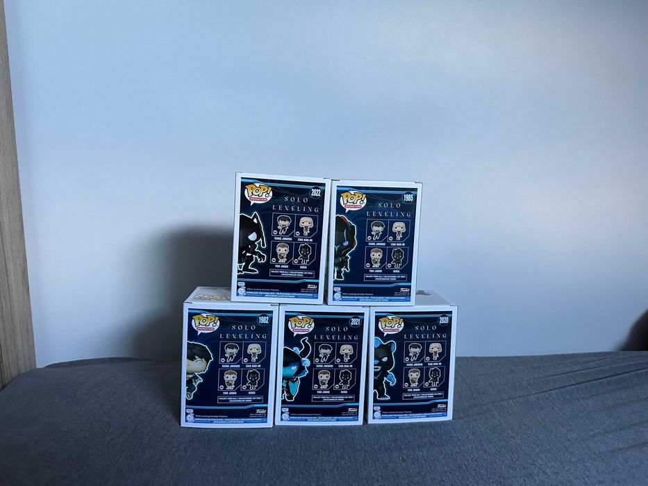 Solo Leveling Sung Jinwo 1982 Igris 1985 Tank 2020 Iron 2021 Beru 2022