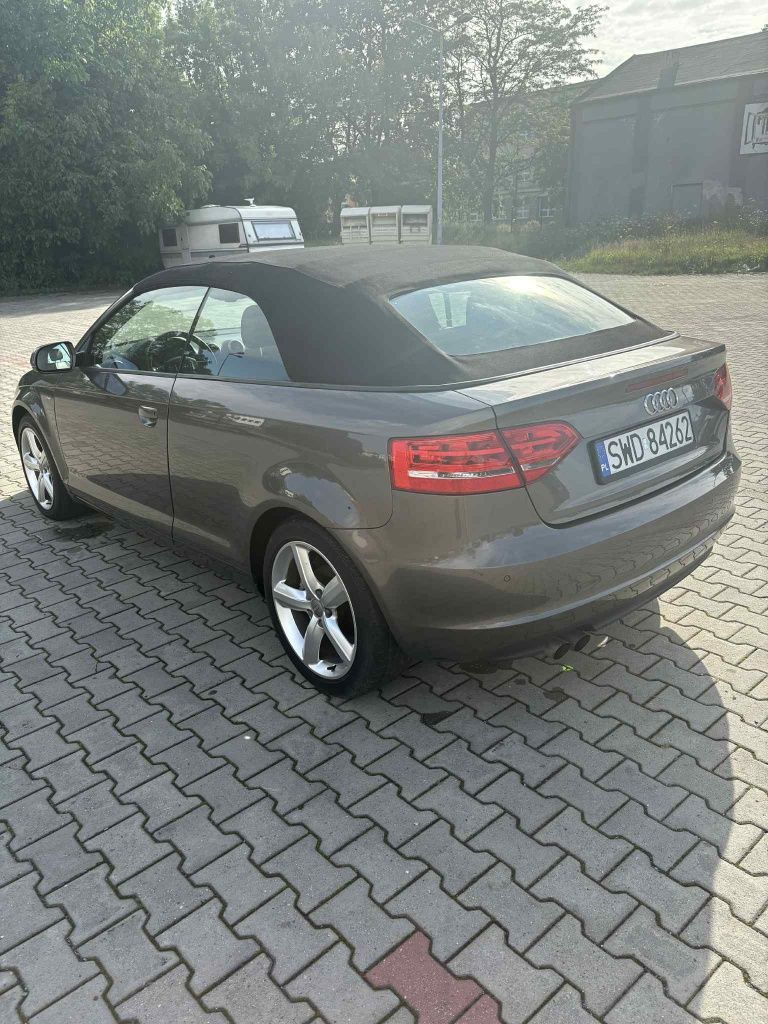 Audi a3 1.8t S-Line 2011 DSG automat klima bi Xenon led cabrio